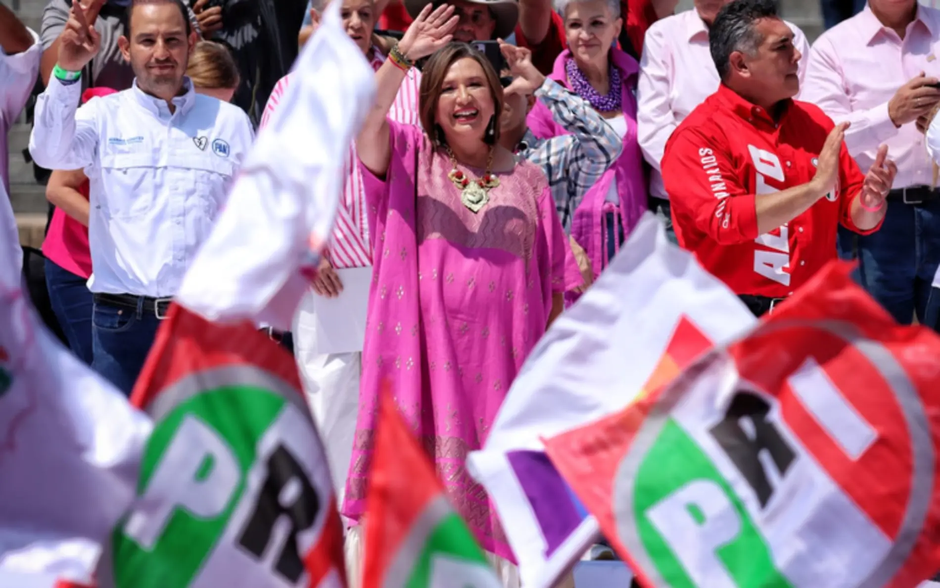 Simpatizantes se reunen en apoyo Xóchitl Gálvez, candidata del FAM a las elecciones del 2024